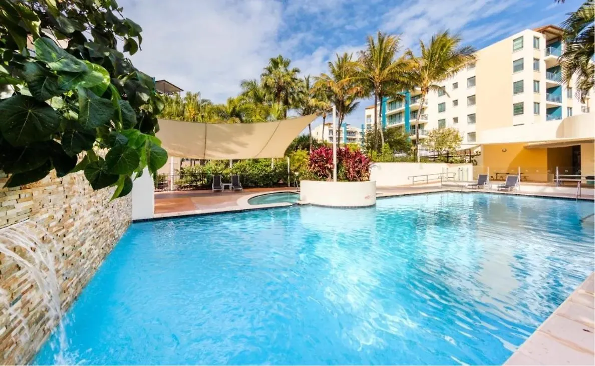 Alex Beachfront Apartment Alexandra Headland